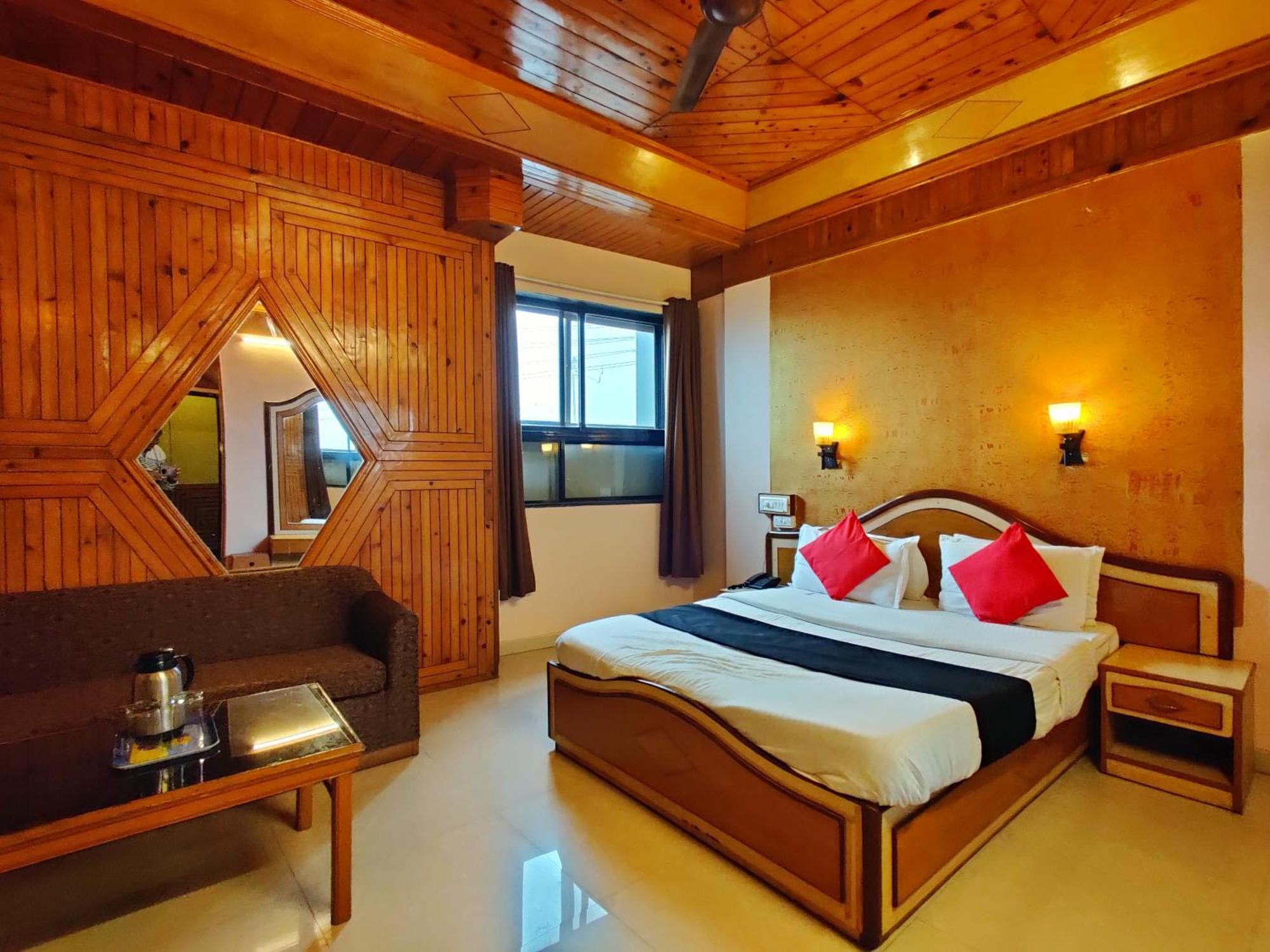 Hotel Pratap Heritage Mahābaleshwar Eksteriør bilde