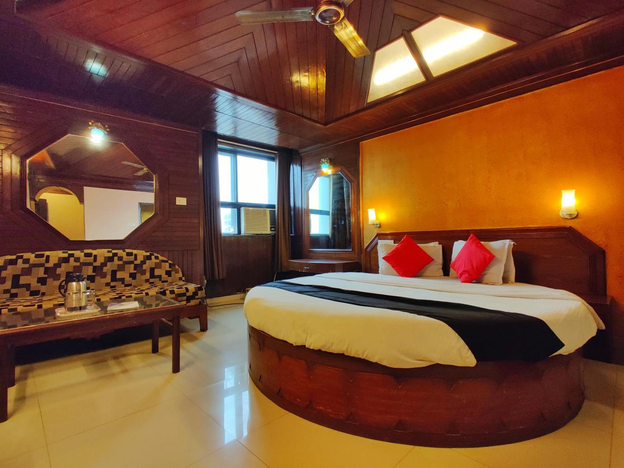 Hotel Pratap Heritage Mahābaleshwar Eksteriør bilde