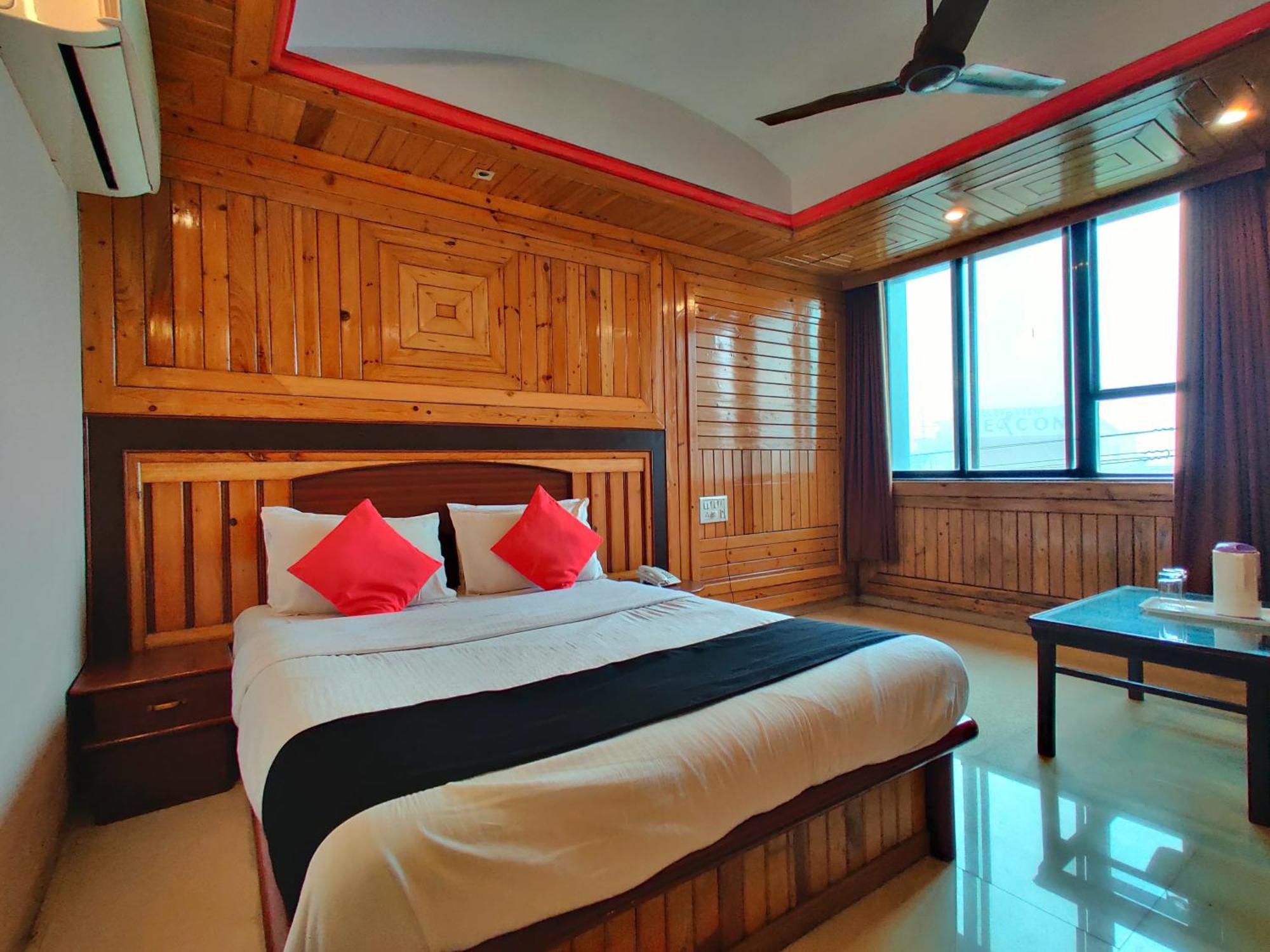 Hotel Pratap Heritage Mahābaleshwar Eksteriør bilde