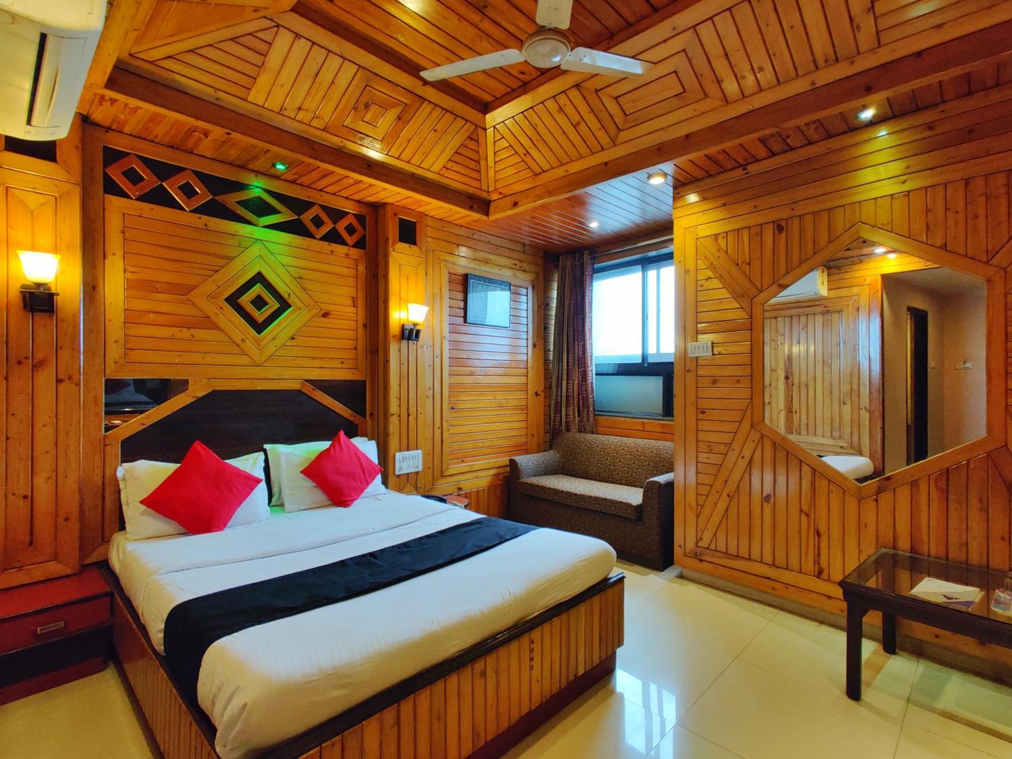 Hotel Pratap Heritage Mahābaleshwar Eksteriør bilde